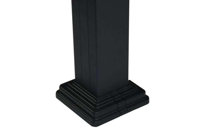 Poteau d'aluminium 2750mm x 75mm x 75mm avec semelle noir